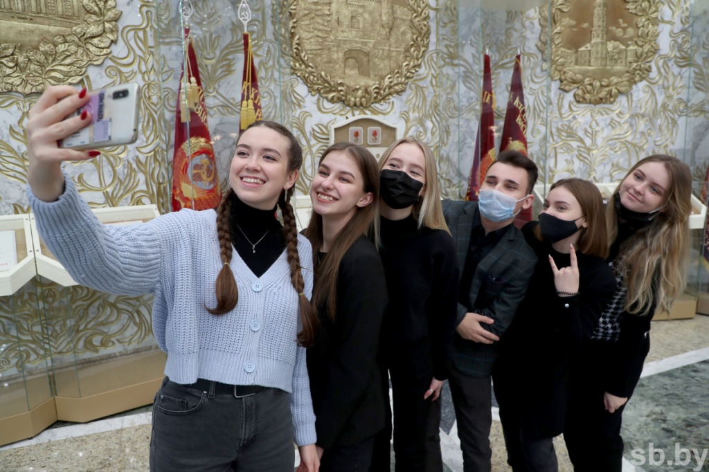 5da735b1cd9d84d772c33fa3a09081e2 (1).jpg