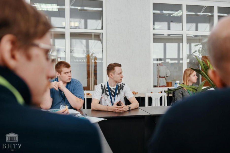 Opera Снимок_2022-03-23_163028_times.bntu.by.png