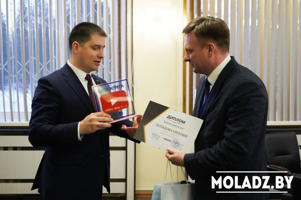 photo_2023-03-01 22.48.15.jpeg