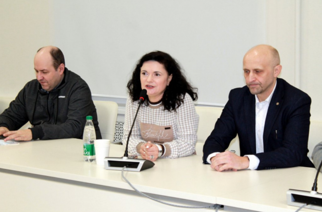 Opera Снимок_2021-12-28_100212_gp.by.png